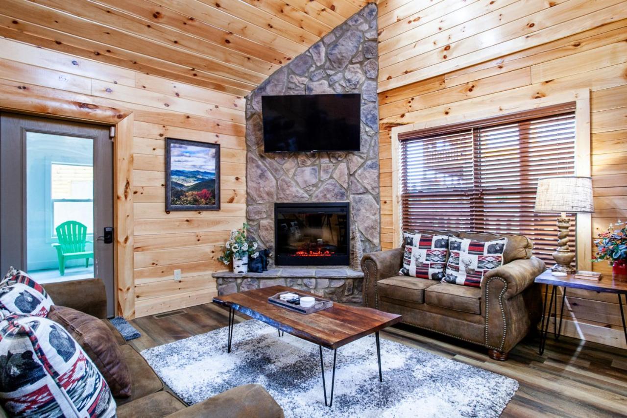 Swimming Bears Lodge 1 With Indoor Pool And Hot Tub ピジョンフォージ エクステリア 写真