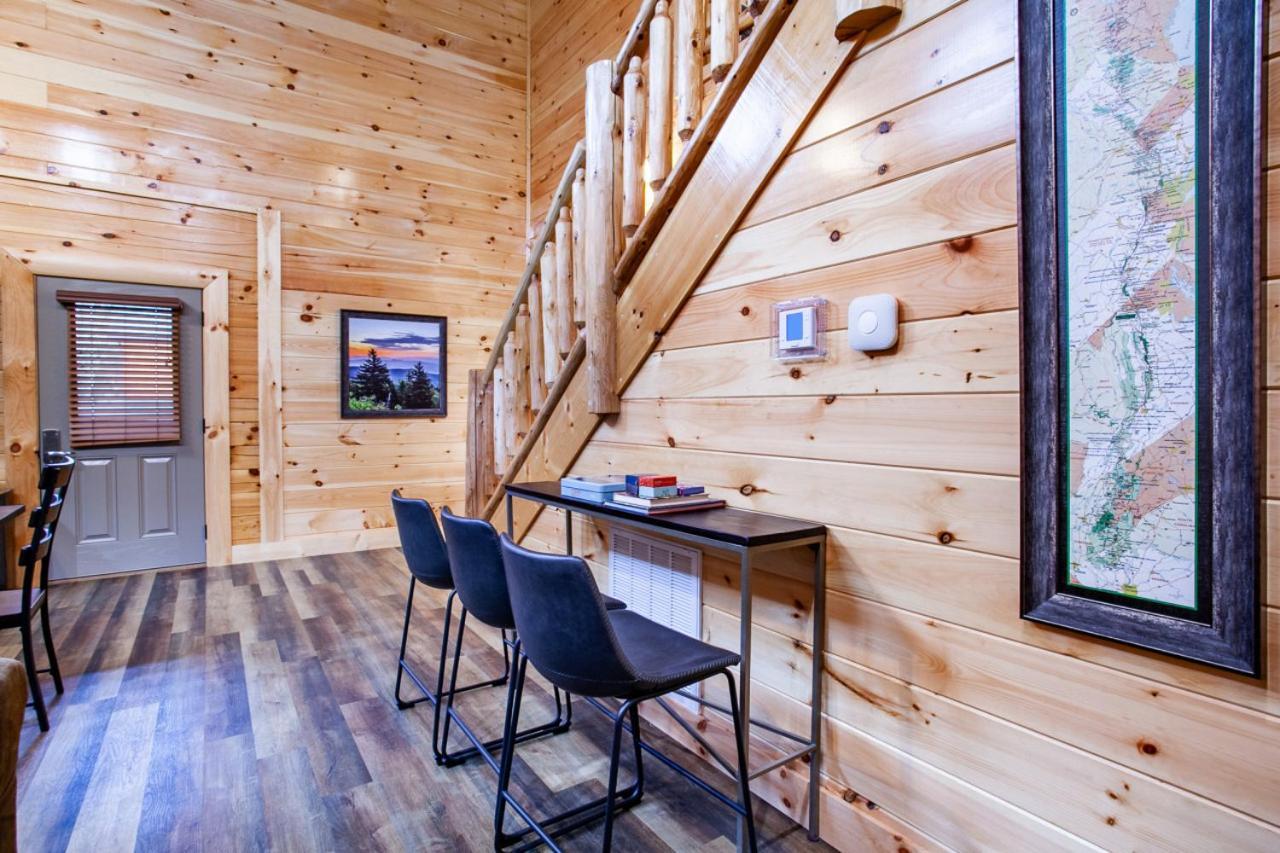 Swimming Bears Lodge 1 With Indoor Pool And Hot Tub ピジョンフォージ エクステリア 写真