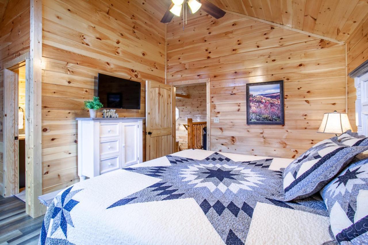 Swimming Bears Lodge 1 With Indoor Pool And Hot Tub ピジョンフォージ エクステリア 写真