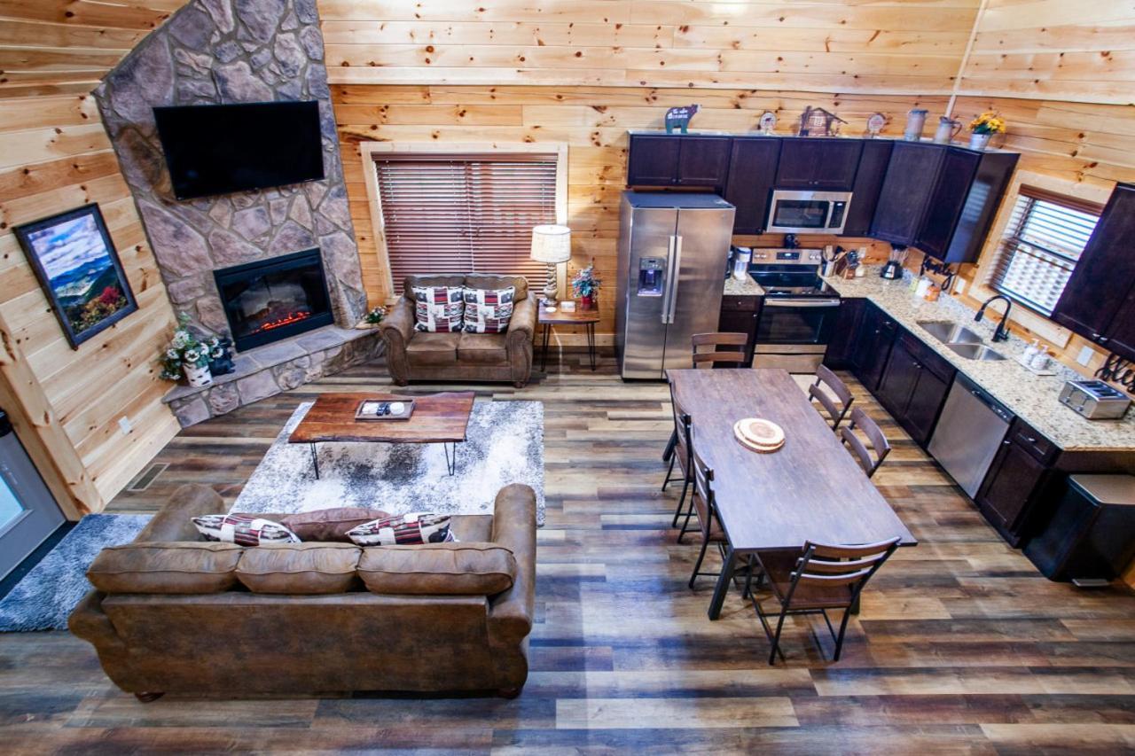 Swimming Bears Lodge 1 With Indoor Pool And Hot Tub ピジョンフォージ エクステリア 写真